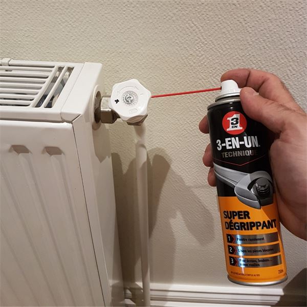 Super Dégrippant 3-EN-UN Technique aérosol 250 ml