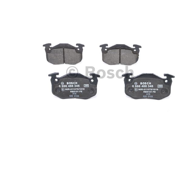 4 plaquettes de frein avant Bosch BP682