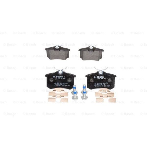 4 plaquettes de frein arrière Bosch BP617