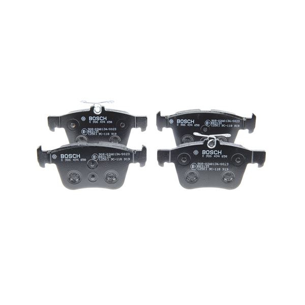 4 plaquettes de frein arrière Bosch BP1503