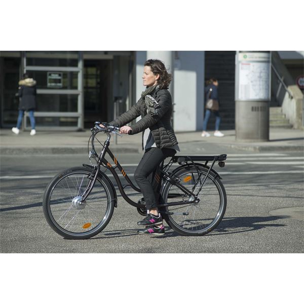 Vélo ville électrique femme Feu Vert Lyne taille 40 (S) Marron