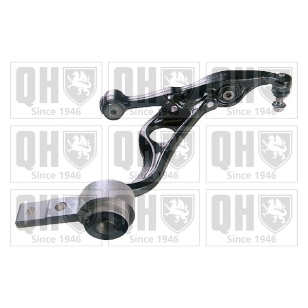 1 triangle de suspension droit Quinton Hazell QSA2614S