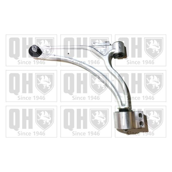 1 triangle de suspension gauche Quinton Hazell QSA2745S