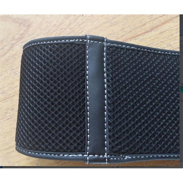 COUVRE VOLANT TWISTER MESH