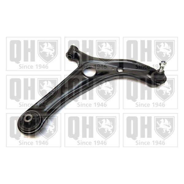 1 triangle de suspension droit Quinton Hazell QSA2792S