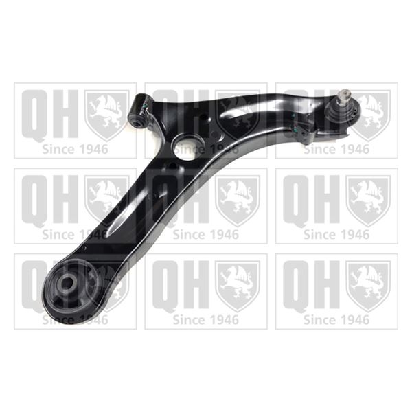 1 triangle de suspension droit Quinton Hazell QSA2805S