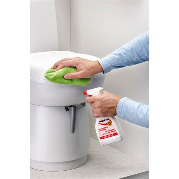 Nettoyant plastiques et salle de bains 500ML Thetford