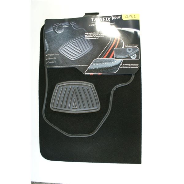 Tapis ADAPTABLE pour Opel + coffre offert Tapifix