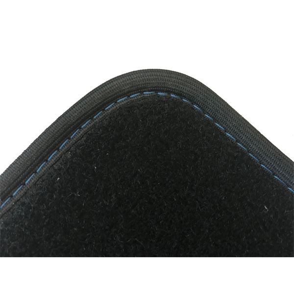 Jeu complet de tapis universels moquette noir et bleu NOA DBS