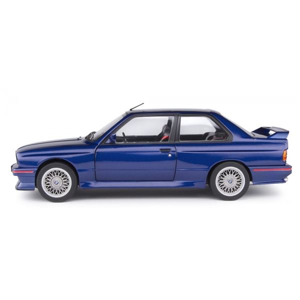 Voiture de collection BMW E30 M3 SOLIDO