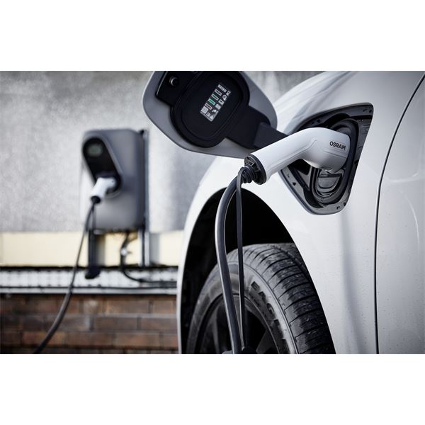 Câble de charge véhicule électrique T2/T2 16A monophasé OSRAM