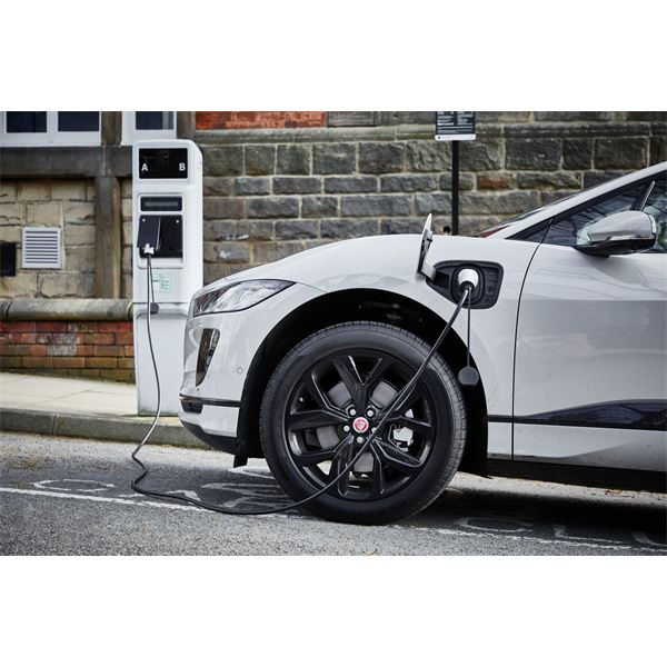 Câble de charge véhicule électrique T2/T2 32A monophasé OSRAM