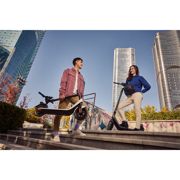 Trottinette électrique KQi2PRO blanche Niu