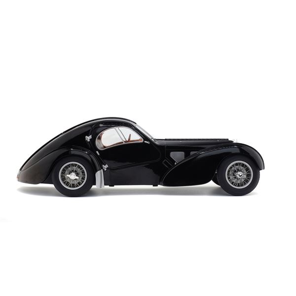 Voiture 1/18ème BUGATTI ATLANTIC Type 57 SC Black 1937