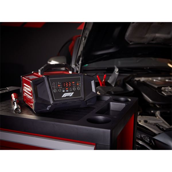 Chargeur de batterie BC715 Formula 1