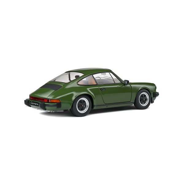 Voiture 1:18 Porsche 911 SC Olive Green 1978